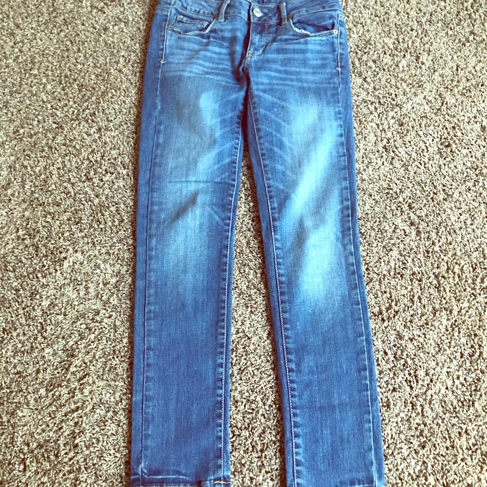 AMERICAN EAGLE STRECH JEANS SIZE 4!